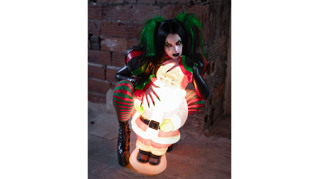 "Silent Night" - Trixmas 8x10 Signed Print